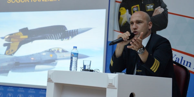 'F 16'lar 50 santimetreye kadar birbirine yaklaşabiliyor'