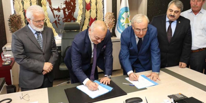 Manisa Büyükşehir Belediyesi toplu sözleşme imzaladı