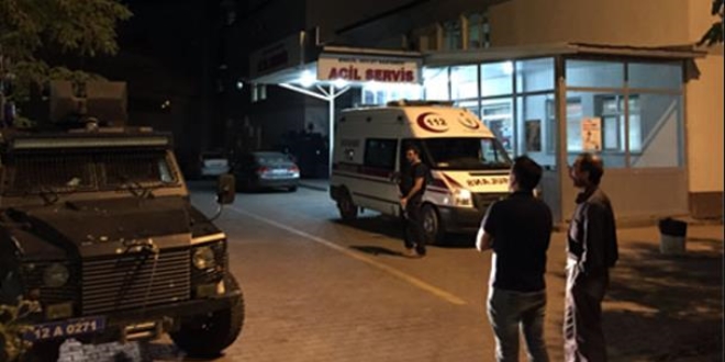 Bingöl'de çatışma: 1 köy korucusu yaralandı