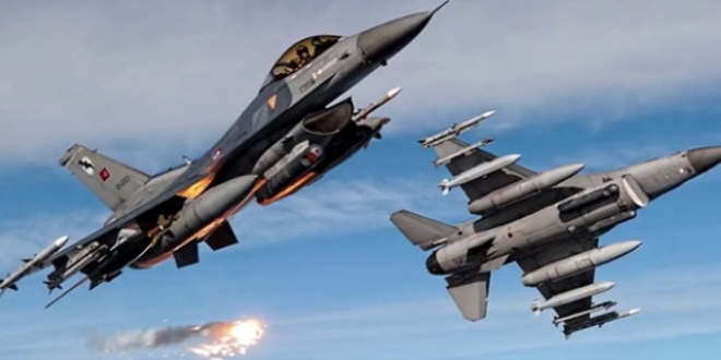 TSK, Kuzey Irak'a 22 uçakla hava operasyonu düzenledi