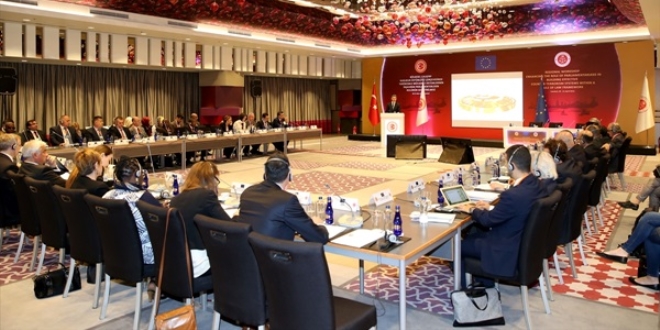 '38 bin kişinin ülkemize girişi yasaklılar listesine alınmıştır'