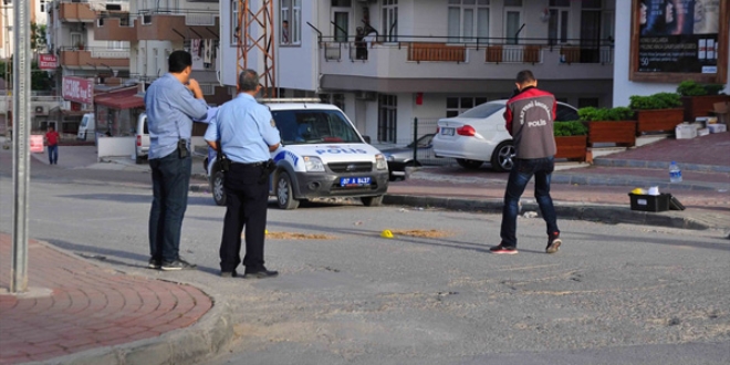 Beton mikseri çocuklara çarptı: 1 ölü, 1 yaralı
