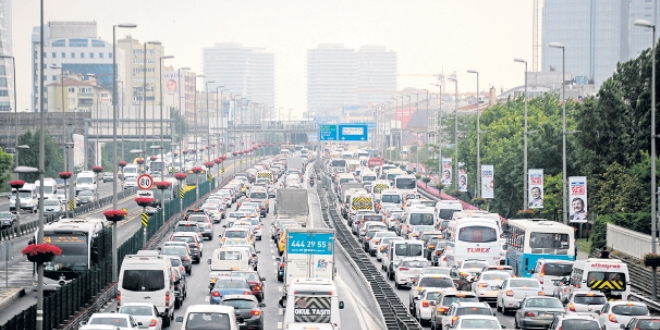 15 dakikalık yol 65 dakika!