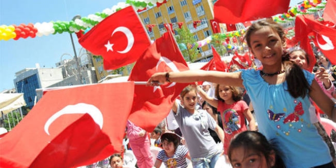 23 Nisan hediyeleri 'bir günlük özgürlük'