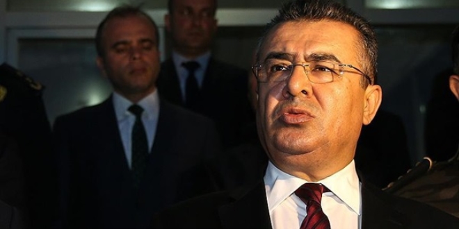 'Güvenlik güçleri terörle büyük fedakarlıklarla mücadele ediyor'
