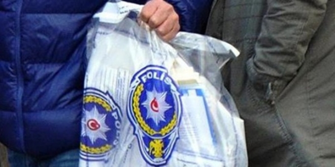 Manisa'da 8 dernek ve 2 vakfa kayyum atandı