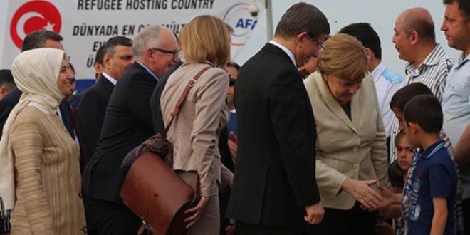 Almanya Başbakanı Merkel Türkiye'de