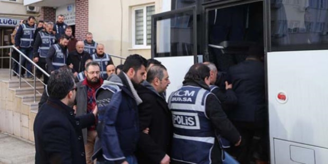 Bursa merkezli FET/PDY operasyonu: 7 kii tutukland