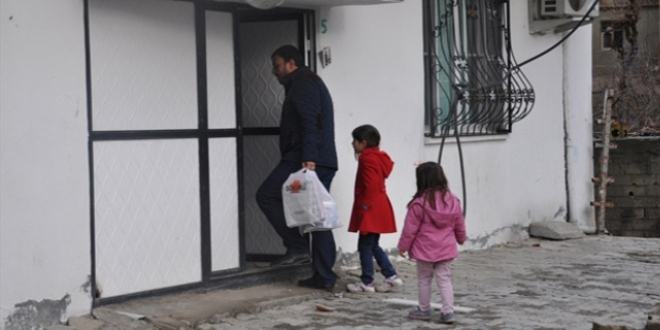 Silopi'de baz vatandalar evlerine dnmeye balad