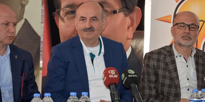 'CHP, güç odaklarının arzusu çerçevesinde hareket etti'