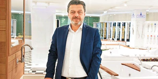 'Makam odasına sauna yaptıran bürokrat var'