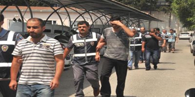 Başkent'te çeşitli suçlardan aranan 383 kişi yakalandı