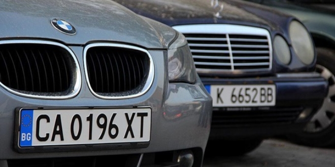 Bakan Tüfenkci'den yabancı plakalı araç uyarısı