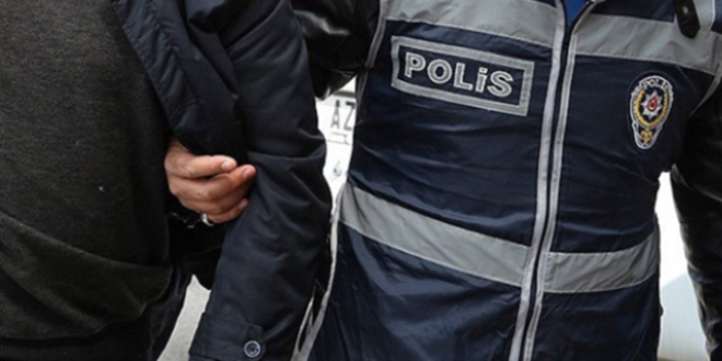 İki kişiye Cumhurbaşkanı'na hakaret gözaltısı