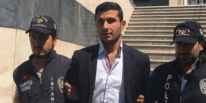 Bankadan çaldığı paraları balkondan saçan şüpheli adliyede