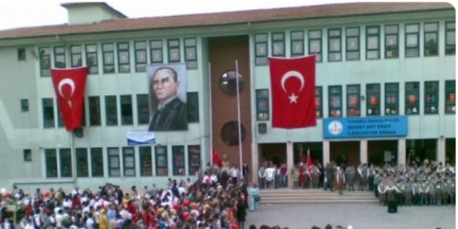 İstanbul MEM, öğretmenleri okulundan edecek