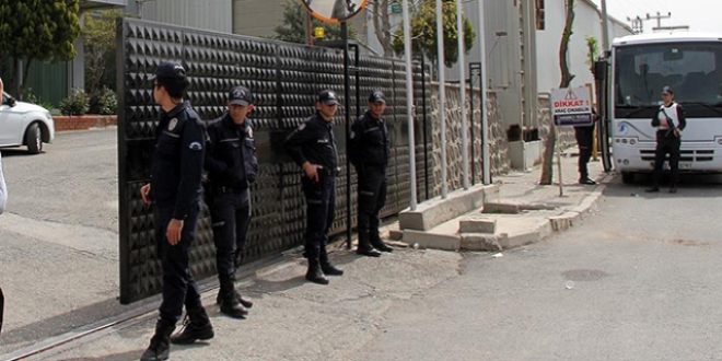 Çorum'da FETÖ/PDY bağlantılı iki okula kayyum atandı