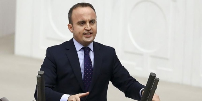 'Dokunulmazlıkların kaldırılmasını isteyenler bugün eyleme başvuruyor'