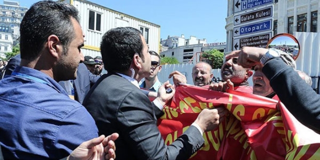 Kılıçdaroğlu ile görüşmek isteyen işçilere müdahale