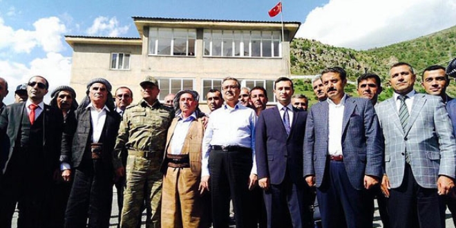 Vali Su'dan Jirki Aşireti'ne geçmiş olsun ziyareti