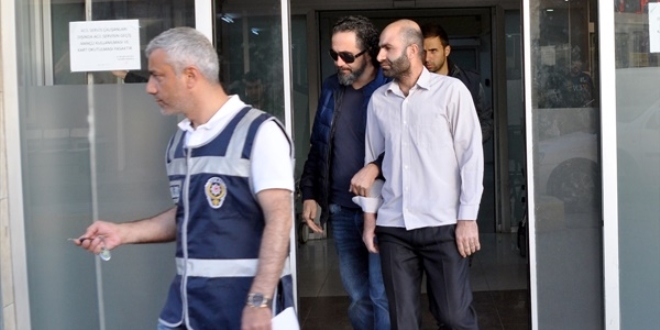 Buca ilçesinde ihbar üzerine 4 kişi gözaltına alındı