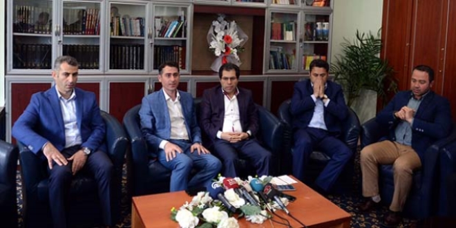 'MHP bizim koltuk değneğimiz de değil, yedek lastiğimiz de'
