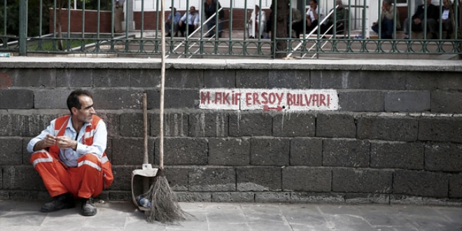 1 Mayıs'ın en dramatik fotografı...