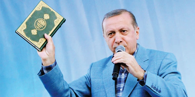 Erdoğan laikliği nasıl kurtardı?