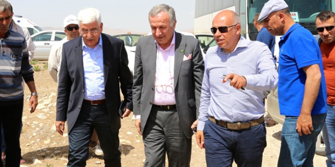 Ulusoy: Bu ülkenin kucaklaşmaya ihtiyacı var