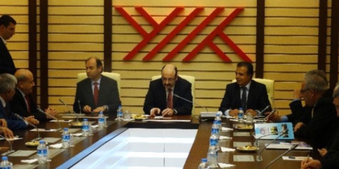 YÖK Başkanı Saraç rektörlerle 'terör'ü görüştü