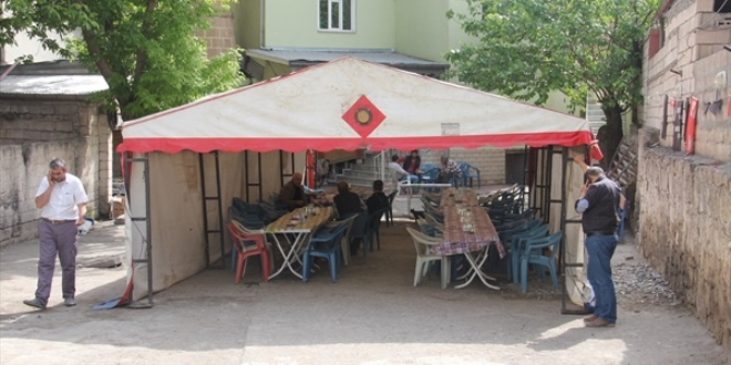 Iğdırlı aile Almanya'dan gelen yanlış cenaze ile yıkıldı