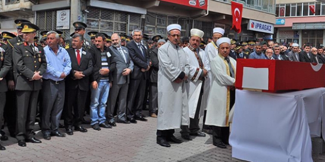 Şehit Piyade Onbaşı Soylu son yolculuğuna uğurlandı