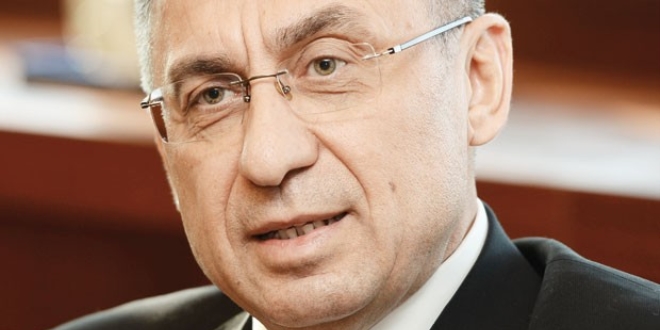 'Ekonomi yetmez yürek lazım'