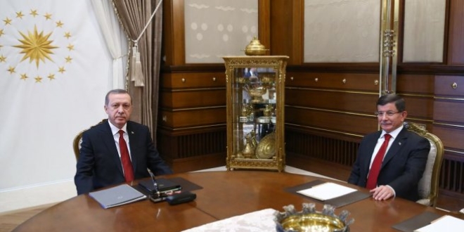 Erdoğan'la Davutoğlu arasındaki kırılma noktaları