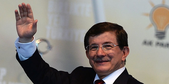 Ankara'dan 'hoca' geçti- Davutoğlu'nun Portresi