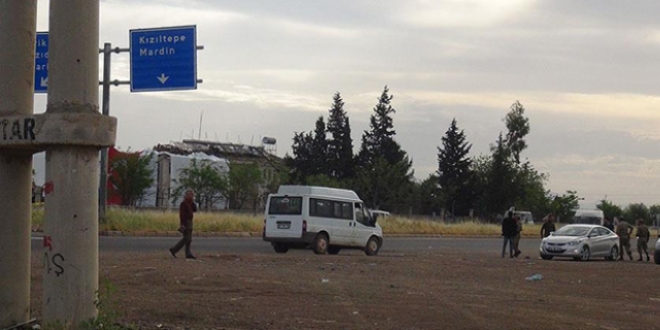 Derik'teki bombal saldrda kullanlan kamyonetin sahibi dahil 5 gzalt