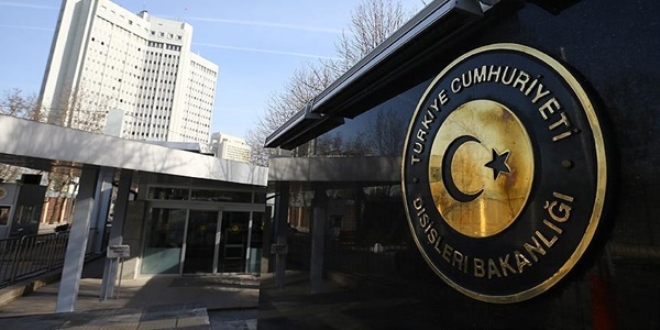 Dışişleri Bakanlığı Suriye'deki çadır kente hava saldırısını kınadı