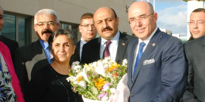 'Bu şartlar altında erken seçim olayı en son gündem olabilir'