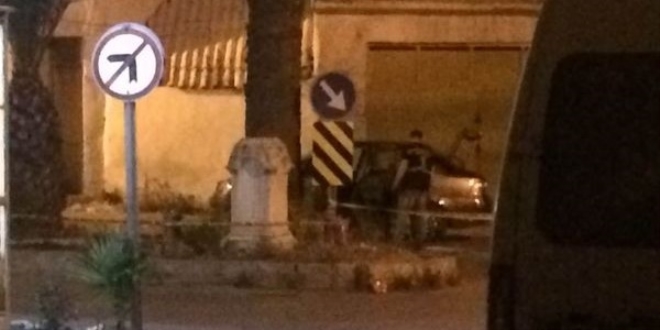 İzmir'de şüpheli araçtan bomba çıktı