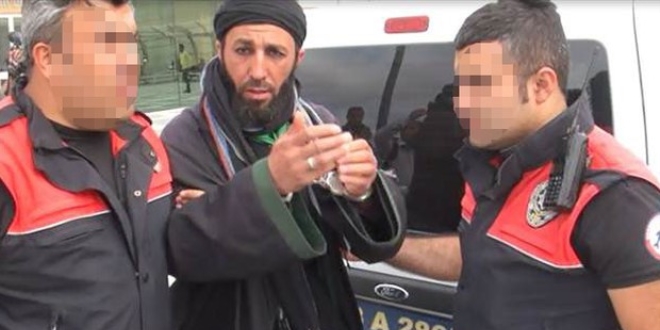 Otogardaki bomba aramasında yakalandı