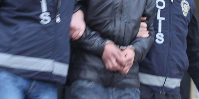 Van'da eski DBP yöneticisinin de olduğu 5 kişi gözaltında