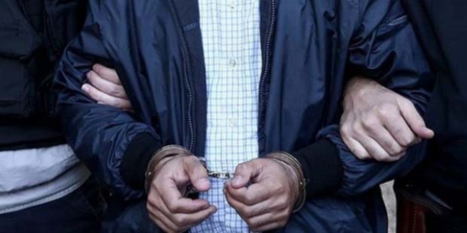 Hakkari'de DBP'li Meclis Üyesi dahil 30 kişi gözlatında