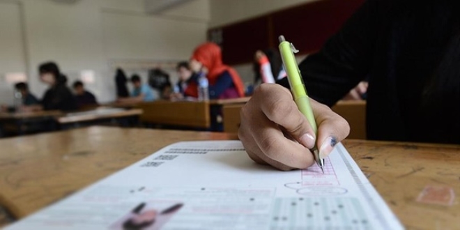 Özel liselere kayıtlarda 'tarih' uyarısı