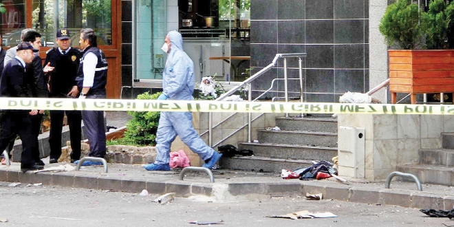 Babas ifreyi zseydi, canl bomba yakalanacakt