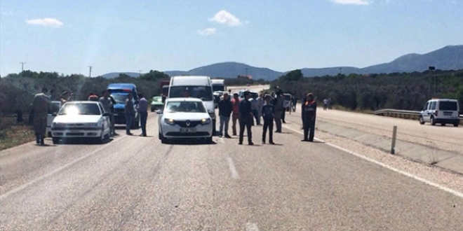 Soma'da askeri araca bombalı saldırı görüntüleri bulundu
