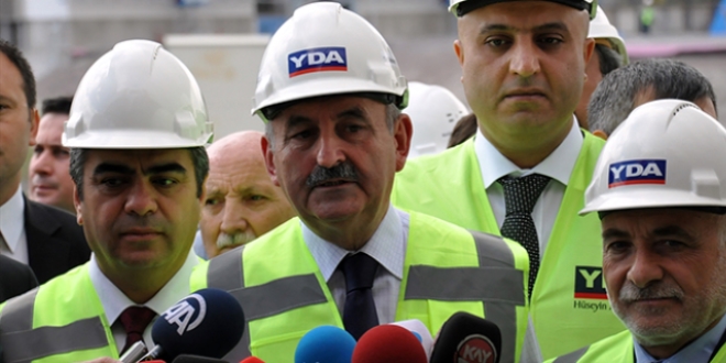 'Sigarayı bırakacak işçiye 1 maaş ikramiye ve takım elbise'