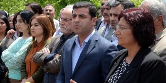 Demirtaş: Savcılar bize çalışıyor