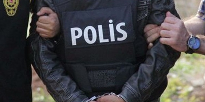 Diyarbakır'da ücretli öğretmen tutuklandı