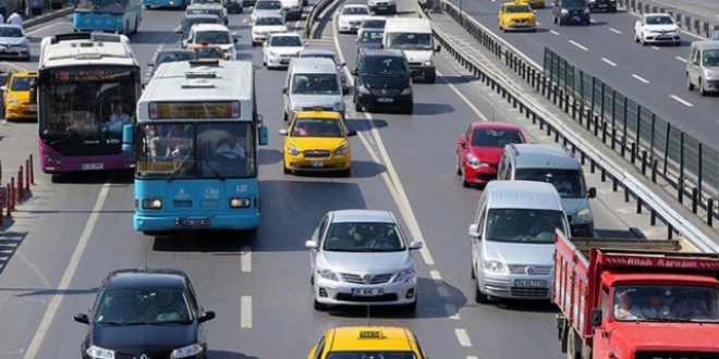 İstanbul'da pazar trafiğine bisiklet ayarı
