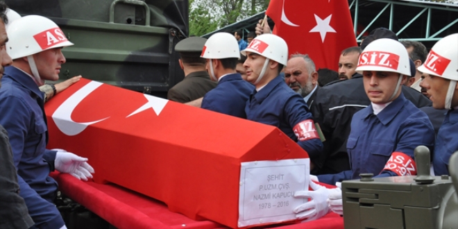 ehit uzman avu Kapucu, Kayseri'de topraa verildi
